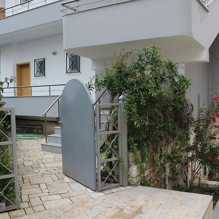 Margaritas Apartments Sarande Ngoại thất bức ảnh
