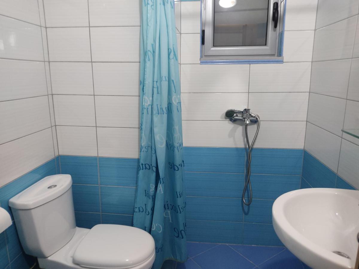 Margaritas Apartments Sarande Ngoại thất bức ảnh