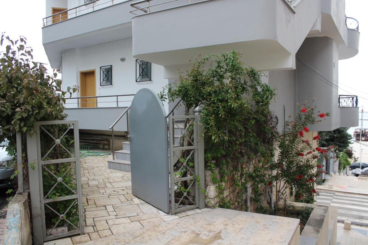 Margaritas Apartments Sarande Ngoại thất bức ảnh